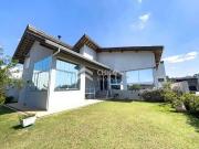 Casa / Sobrado para Venda em Jandira/SP Jardim do Golf I...