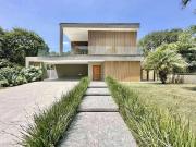 Casa / Sobrado para Venda em Jandira/SP Jardim do Golf I...