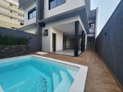 Casa / Sobrado para Venda em Joinville/SC América 4 Quartos