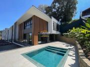 Casa / Sobrado para Venda em Joinville/SC América 3 Quartos