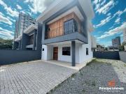 Casa / Sobrado para Venda em Joinville/SC América 3 Quartos