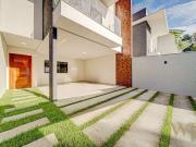 Casa / Sobrado para Venda em Joinville/SC América 3 Quartos