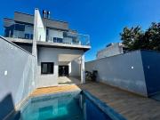 Casa / Sobrado para Venda em Joinville/SC América 3 Quartos