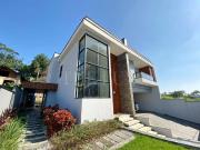 Casa / Sobrado para Venda em Joinville/SC América 4 Quartos