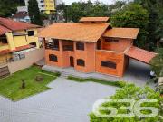 Casa / Sobrado para Venda em Joinville/SC Anita...