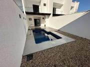 Casa / Sobrado para Venda em Joinville/SC Atiradores 3...