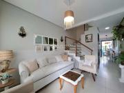 Casa / Sobrado para Venda em Joinville/SC Aventureiro 2...