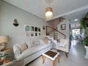 Casa / Sobrado para Venda em Joinville/SC Aventureiro 2...