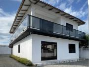 Casa / Sobrado para Venda em Joinville/SC Aventureiro 4...