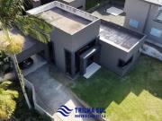 Casa / Sobrado para Venda em Joinville/SC Boa Vista 3...