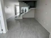 Casa / Sobrado para Venda em Joinville/SC Boa Vista 3...