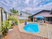 Casa / Sobrado para Venda em Joinville/SC Boa Vista 3...