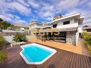 Casa / Sobrado para Venda em Joinville/SC Boa Vista 4...