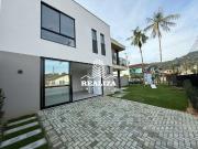 Casa / Sobrado para Venda em Joinville/SC Bom Retiro 2...