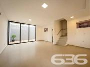 Casa / Sobrado para Venda em Joinville/SC Bom Retiro 3...