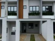 Casa / Sobrado para Venda em Joinville/SC Bom Retiro 3...