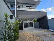 Casa / Sobrado para Venda em Joinville/SC Bom Retiro 3...