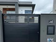 Casa / Sobrado para Venda em Joinville/SC Bom Retiro 3...