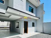 Casa / Sobrado para Venda em Joinville/SC Bom Retiro 3...