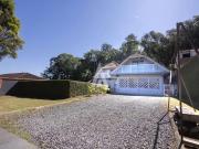 Casa / Sobrado para Venda em Joinville/SC Bom Retiro 4...