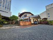 Casa / Sobrado para Venda em Joinville/SC Centro 5 Quartos