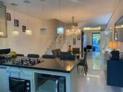 Casa / Sobrado para Venda em Joinville/SC Costa e Silva...