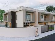 Casa / Sobrado para Venda em Joinville/SC Costa e Silva...