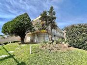 Casa / Sobrado para Venda em Joinville/SC Floresta 4 Quartos