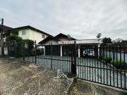 Casa / Sobrado para Venda em Joinville/SC Floresta 4 Quartos