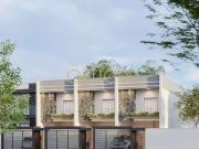Casa / Sobrado para Venda em Joinville/SC Glória 3 Quartos