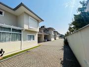 Casa / Sobrado para Venda em Joinville/SC Glória 3 Quartos