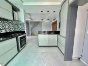 Casa / Sobrado para Venda em Joinville/SC Glória 3 Quartos