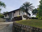 Casa / Sobrado para Venda em Joinville/SC Glória 4 Quartos