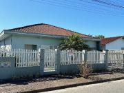 Casa / Sobrado para Venda em Joinville/SC Guanabara