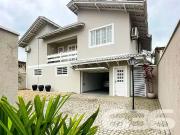 Casa / Sobrado para Venda em Joinville/SC Iririú 3 Quartos