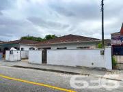 Casa / Sobrado para Venda em Joinville/SC Iririú 3 Quartos