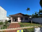 Casa / Sobrado para Venda em Joinville/SC Iririú 3 Quartos