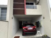 Casa / Sobrado para Venda em Joinville/SC Iririú 3 Quartos
