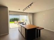 Casa / Sobrado para Venda em Joinville/SC Iririú 3 Quartos