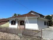 Casa / Sobrado para Venda em Joinville/SC Iririú 5 Quartos