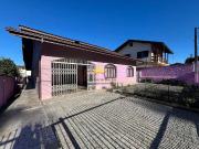 Casa / Sobrado para Venda em Joinville/SC Itaum 3 Quartos