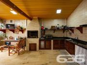 Casa / Sobrado para Venda em Joinville/SC Itaum 3 Quartos