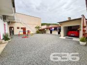 Casa / Sobrado para Venda em Joinville/SC Boehmerwald 3...