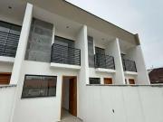 Casa / Sobrado para Venda em Joinville/SC Jarivatuba 2...