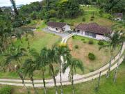 Casa / Sobrado para Venda em Joinville/SC Nova Brasília...