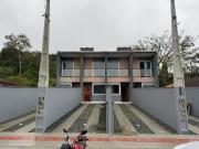 Casa / Sobrado para Venda em Joinville/SC Paranaguamirim...
