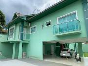 Casa / Sobrado para Venda em Joinville/SC Petrópolis 4...