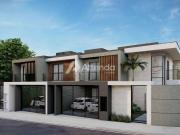 Casa / Sobrado para Venda em Joinville/SC Saguaçu 3 Quartos