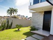 Casa / Sobrado para Venda em Joinville/SC Saguaçu 3 Quartos