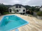 Casa / Sobrado para Venda em Joinville/SC Saguaçu 3 Quartos